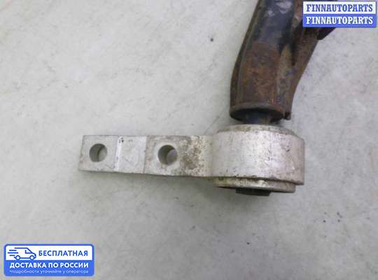 Рычаг подвески на Nissan Primera (P11)