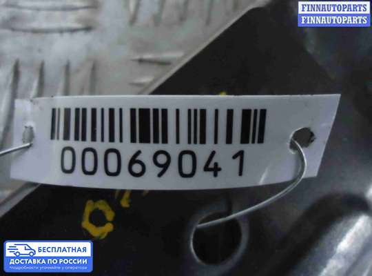 Кронштейн крепления крыла на Subaru Tribeca