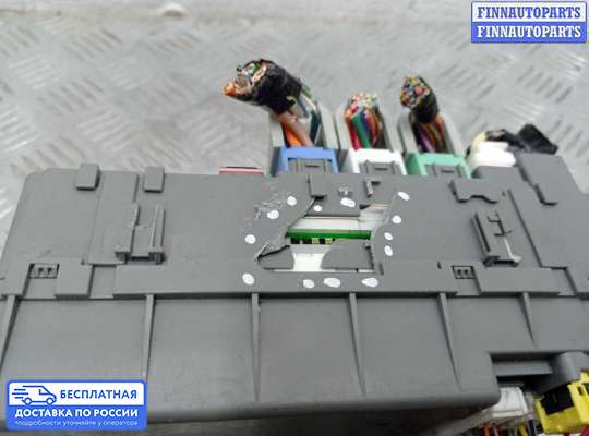 Блок предохранителей на Honda Pilot II (YF3,YF4)