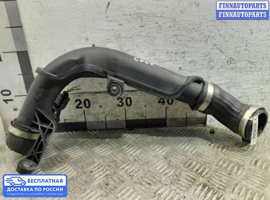 Воздухозаборник на Volkswagen Golf VI (5K)