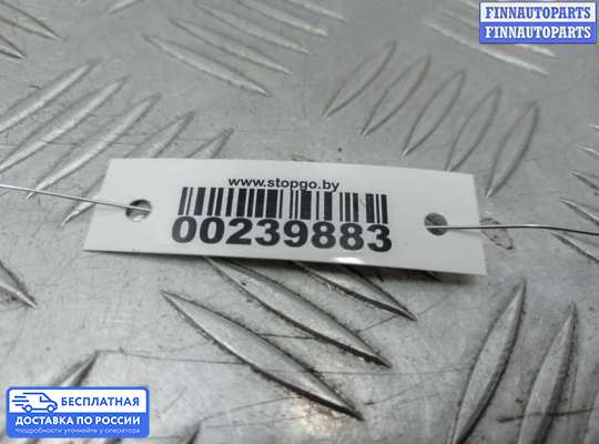 Решетка (заглушка) бампера на Mercedes-Benz ML (W164)