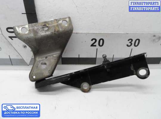 Петля капота на Hummer H3