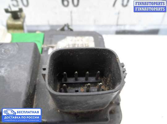 Замок боковой двери на Volvo S80 I (TS, XY)