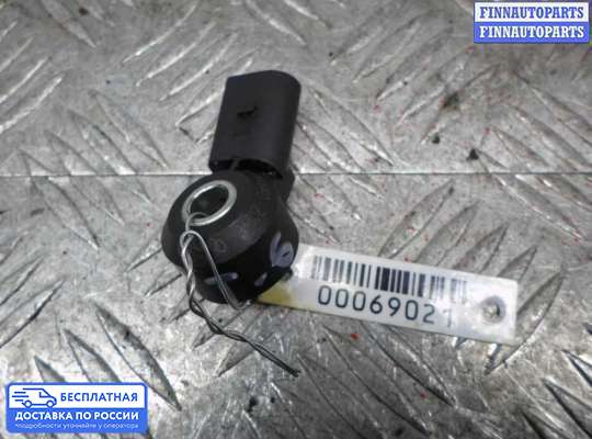 Датчик детонации на Volkswagen Transporter T6