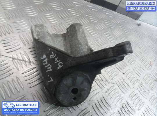 Кронштейн ДВС (лапа) на Audi Q7 (4L)