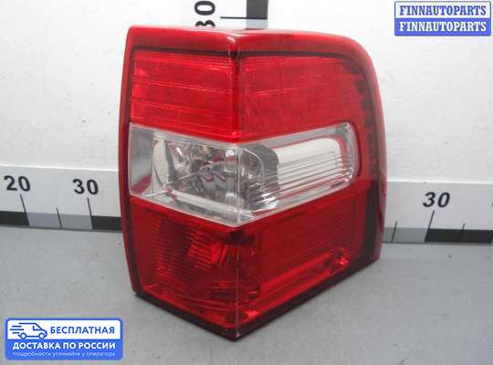 Фонарь задний на Ford Expedition III (U324)
