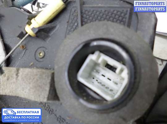Замок боковой двери на Suzuki Grand Vitara II (JB, TD54)