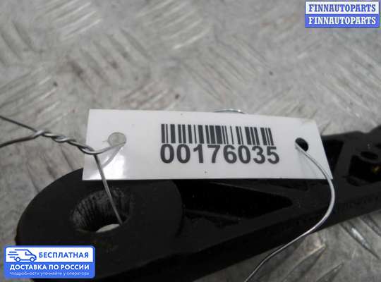 Поводок дворника на Audi Q5 (8R)