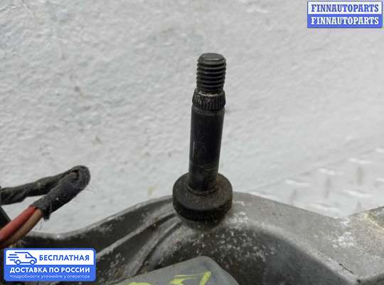 Трапеция дворников (стеклоочистителя) на Mercedes-Benz C (W204)