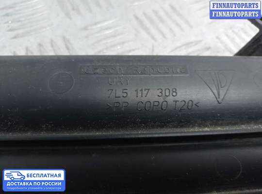 Решетка (заглушка) бампера на Porsche Cayenne I (955/957)