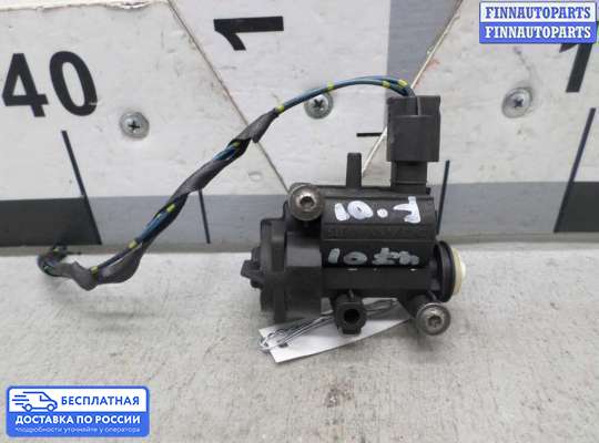 Замок лючка бензобака на BMW 7 (F01/F02)
