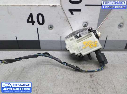 Замок лючка бензобака на BMW 7 (F01/F02)