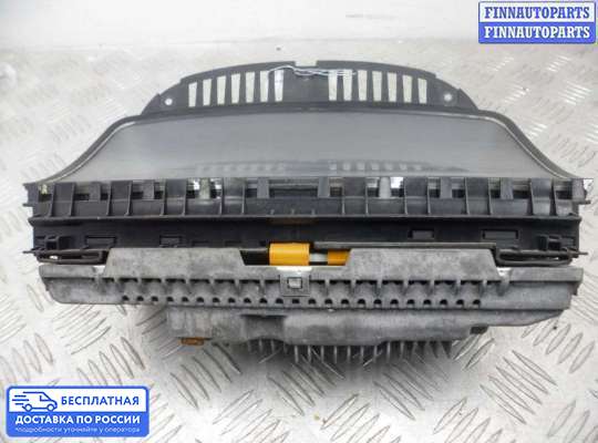 Дисплей бортового компьютера на BMW 7 (E65/E66)