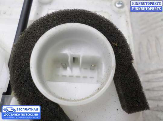 Замок боковой двери на Suzuki SX4