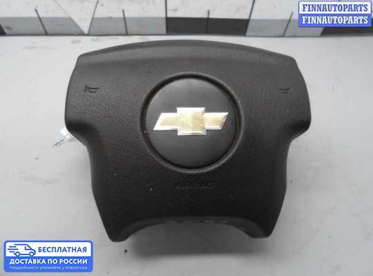 Подушка безопасности водителя (AirBag) на Chevrolet Trailblazer I (GMT800)