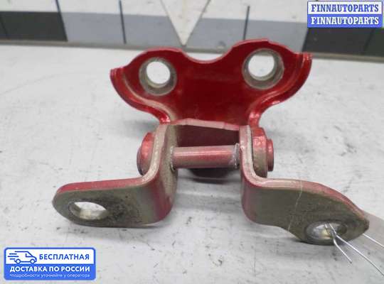 Петля двери на Toyota Camry XV50