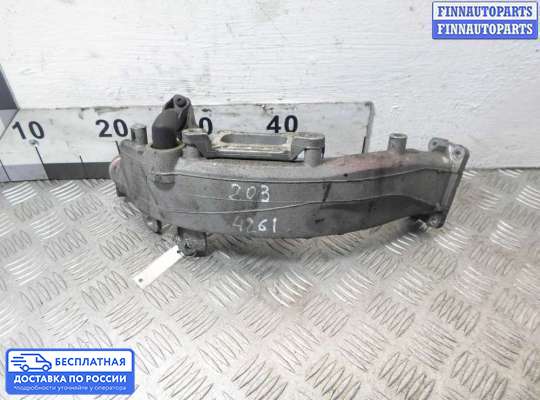 Патрубок (трубка, шланг) на Mercedes-Benz C (W203)