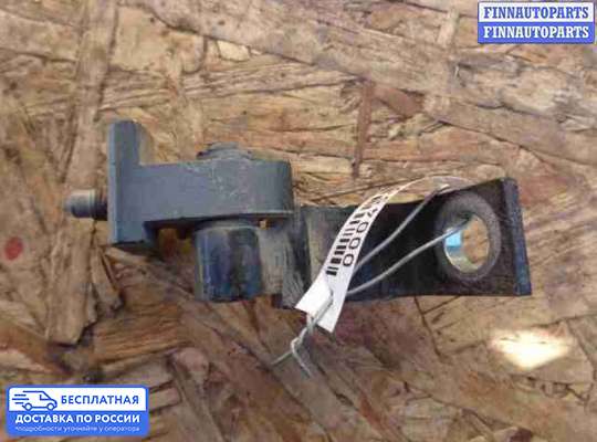 Петля двери на Volkswagen Amarok (2H)