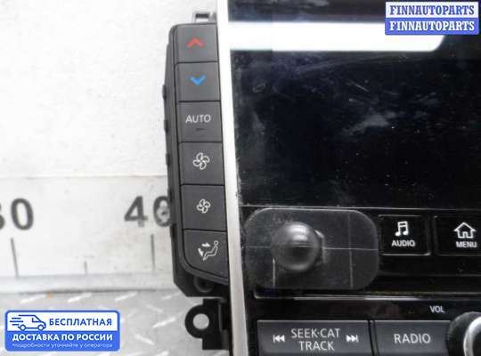 Дисплей бортового компьютера на Infiniti Q50 (V37)