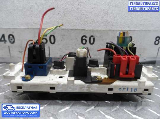 Блок управления печкой на Ford Explorer III (U152)