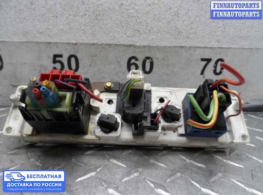 Блок управления печкой на Ford Explorer III (U152)