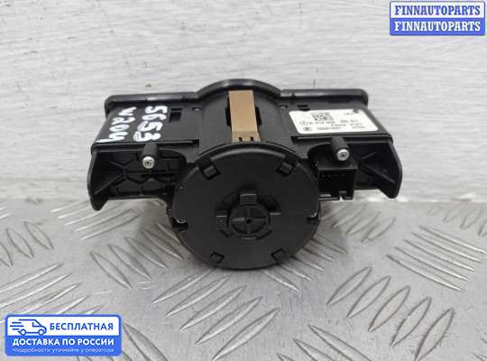 Переключатель света на Mercedes-Benz C (W204)