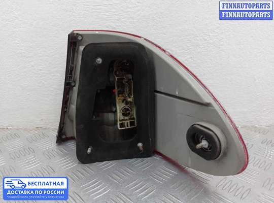 Фонарь задний на Mercedes-Benz E (W211)