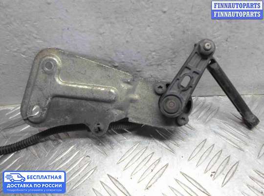 Датчик дорожного просвета на Mercedes-Benz CLS (C218)