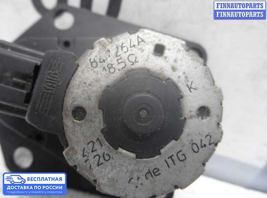 Моторчик заслонки печки на Renault Safrane I/II B54