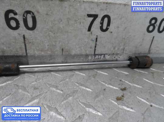 Амортизатор капота на Jeep Cherokee II / Liberty (KJ)