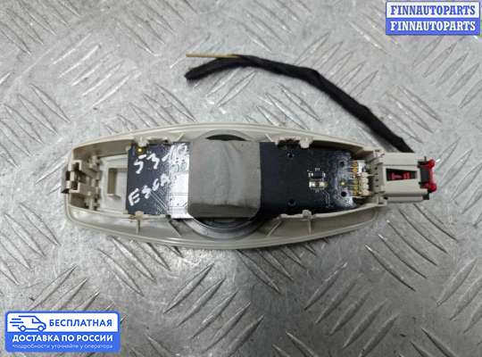 Фонарь салона (плафон) на Ford Kuga II / Escape III