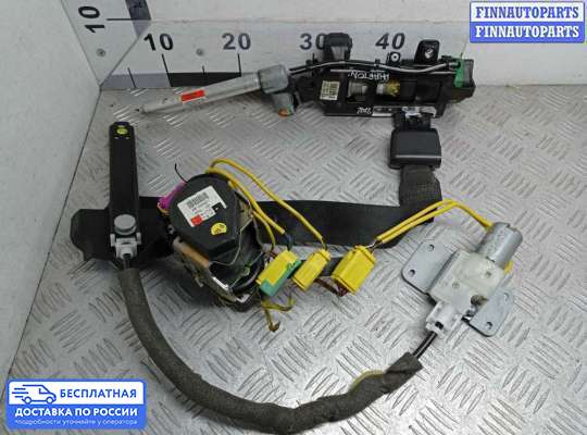 Ремень безопасности на Volkswagen Phaeton (3D)