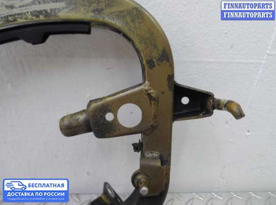 Петля крышки багажника на Audi A3 (8V)