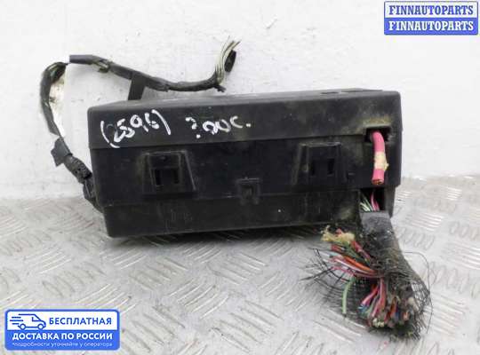 Блок предохранителей на Chrysler 300C I (LX)