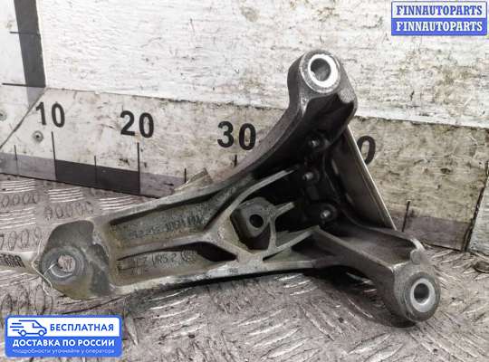 Кронштейн ДВС (лапа) на Audi Q5 (8R)