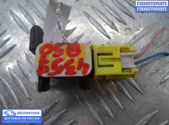 Датчик удара (Airbag) на Infiniti Q50 (V37)