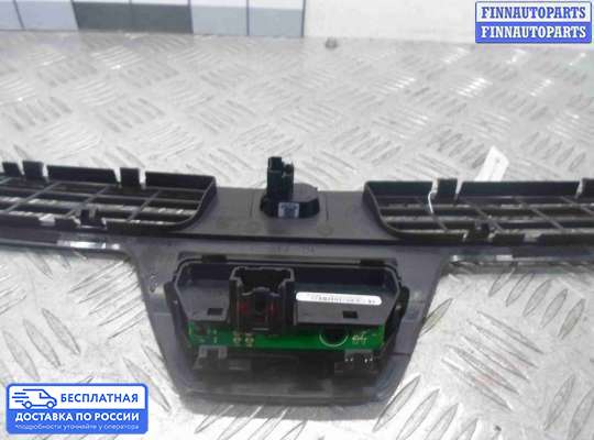 Дефлектор обдува салона на Ford Mondeo V