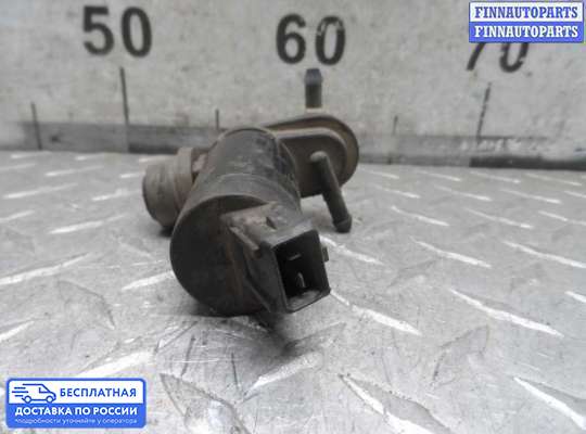 Моторчик (насос) омывателя на Ford Focus I
