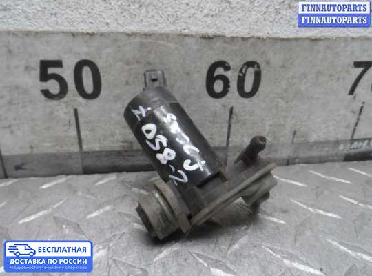 Моторчик (насос) омывателя на Ford Focus I