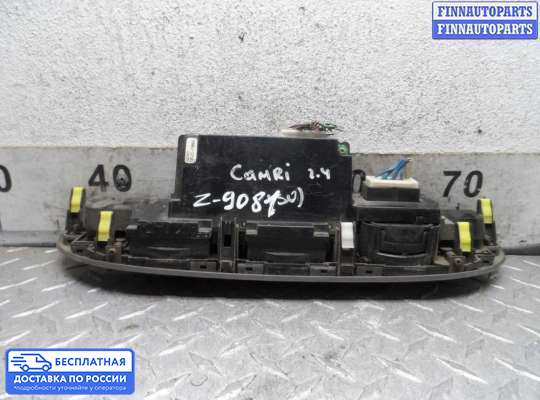 Блок управления печкой на Toyota Camry XV30