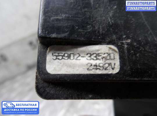 Блок управления печкой на Toyota Camry XV30