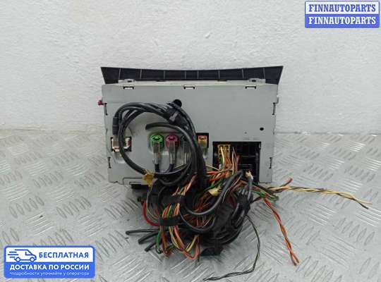 Магнитола на Mercedes-Benz C (W204)