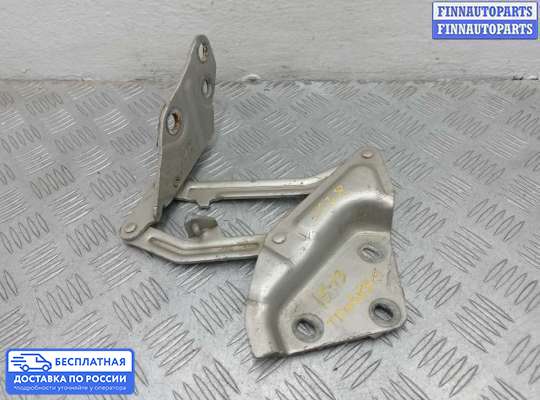 Петля капота на Volkswagen Touareg I (7L)