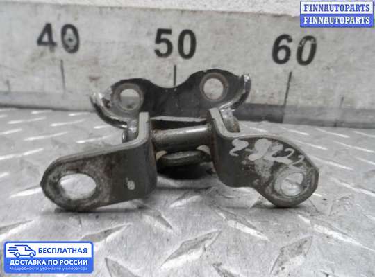 Петля двери на Toyota Camry XV40