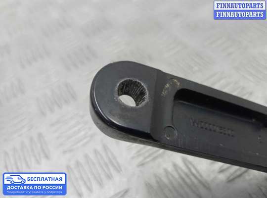 Поводок дворника на Volkswagen Passat B7 (36)