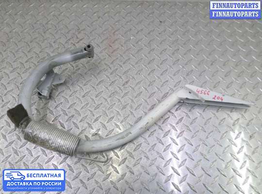 Петля крышки багажника на Mercedes-Benz C (W204)