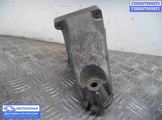 Кронштейн ДВС (лапа) на Mercedes-Benz C (W204)