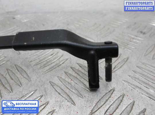 Поводок дворника на Mercedes-Benz C (W204)