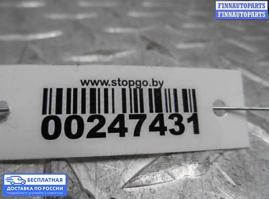 Петля двери на Toyota Camry XV40