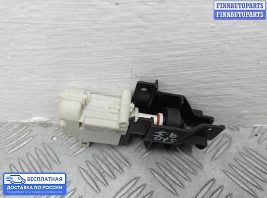 Замок лючка бензобака на Audi Q7 (4L)
